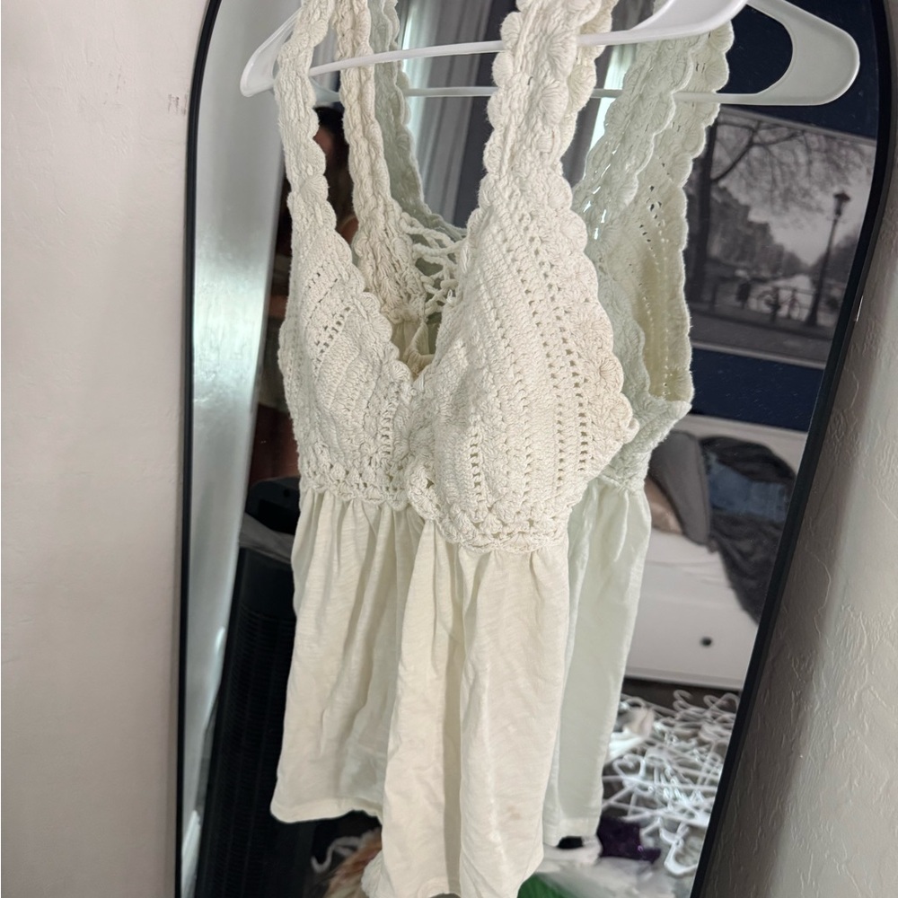 Lucky Brand White Embellished Cropped Camisole